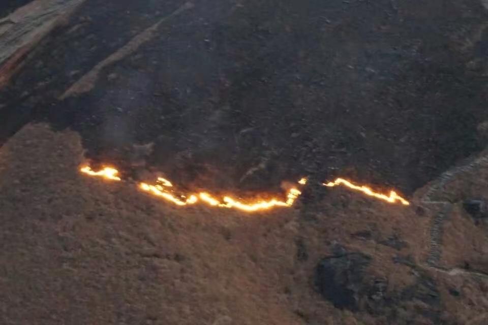 你见过武功山的日出，见过武功山的云海，那么你见过武功山的烧山吗？那是在我第三次上