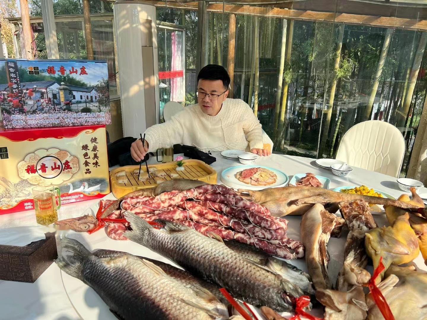 黑猪肉、腊肉、香肠，咸鸡，咸鸭，咸鱼，连续6年百车全说商城好评榜第一名，我发小自