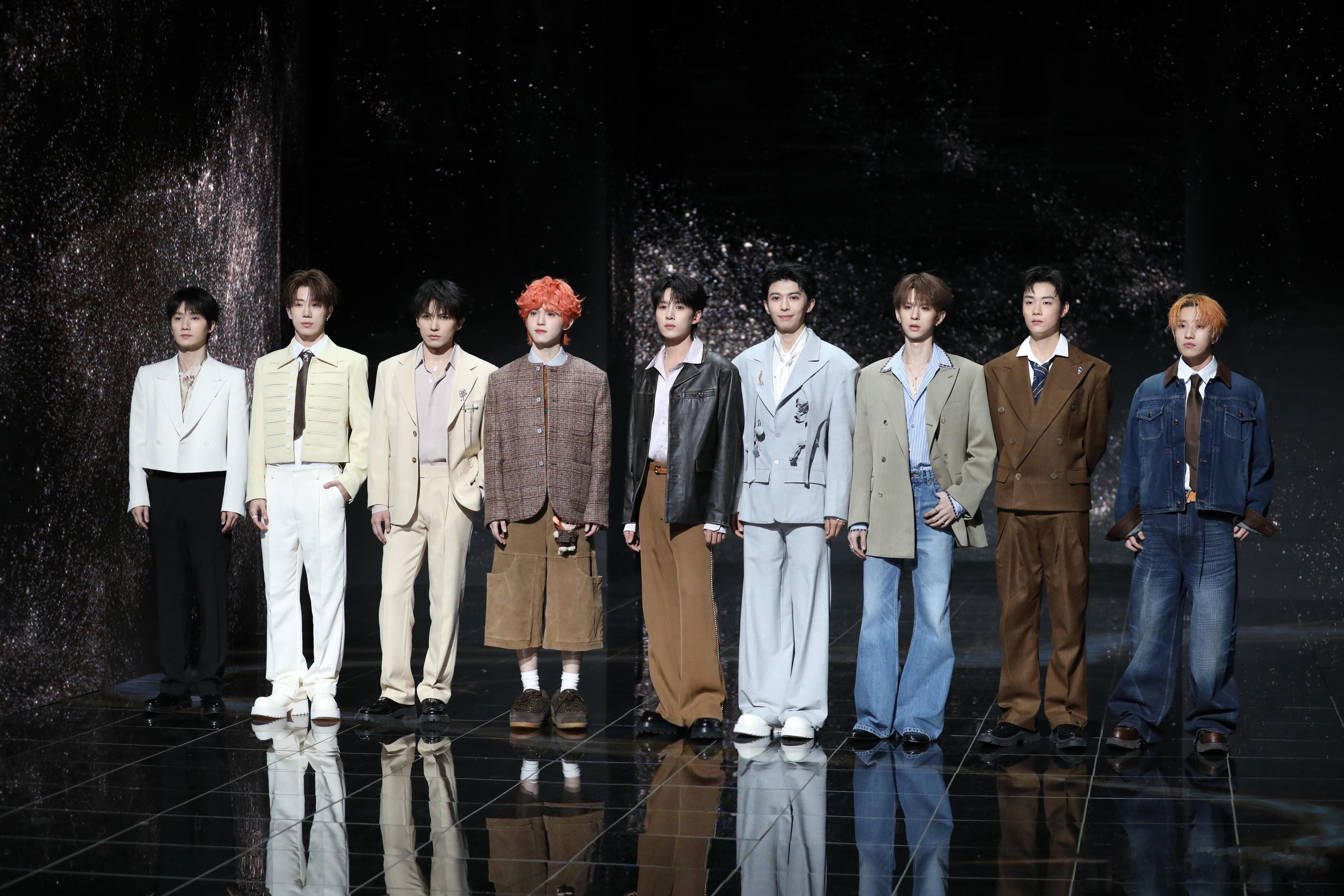 十个勤天高清十个勤天，做大做强！这次全员妆造在线，都好好看！十个勤天  |  种