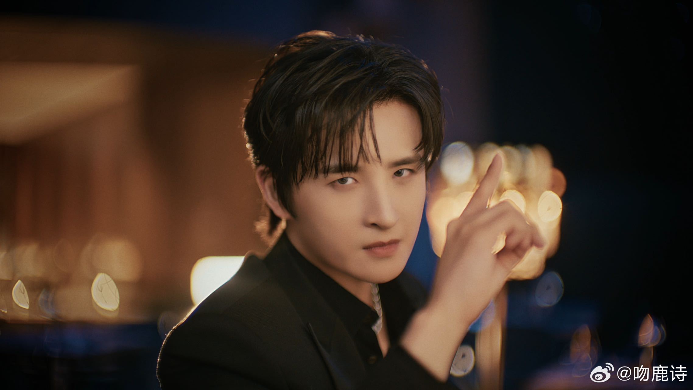 张远onebyone舞曲mv 想看又想听！《one by one》mv给了我们一