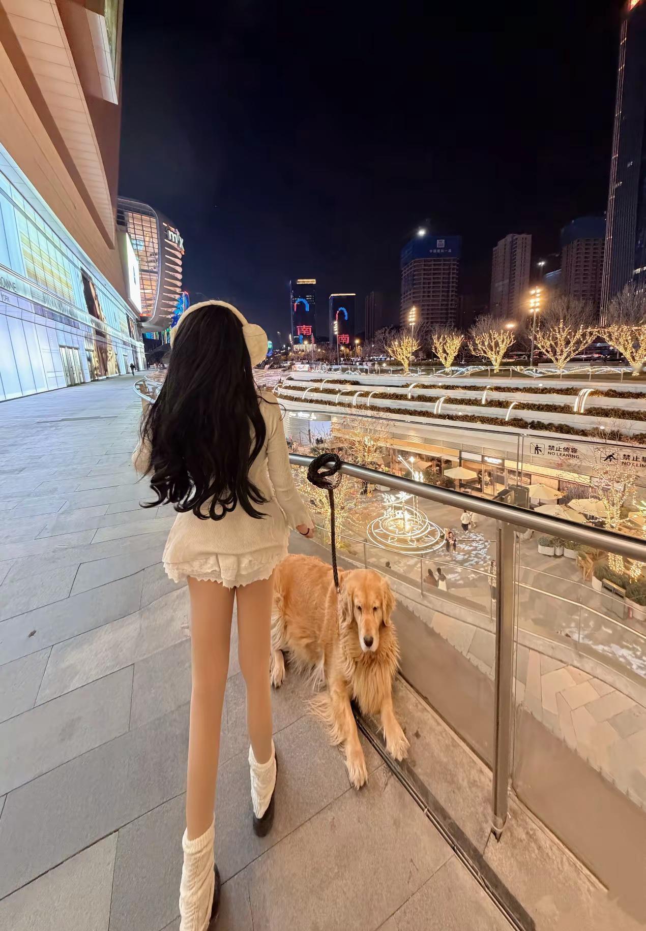 地铁终于通到万象城了