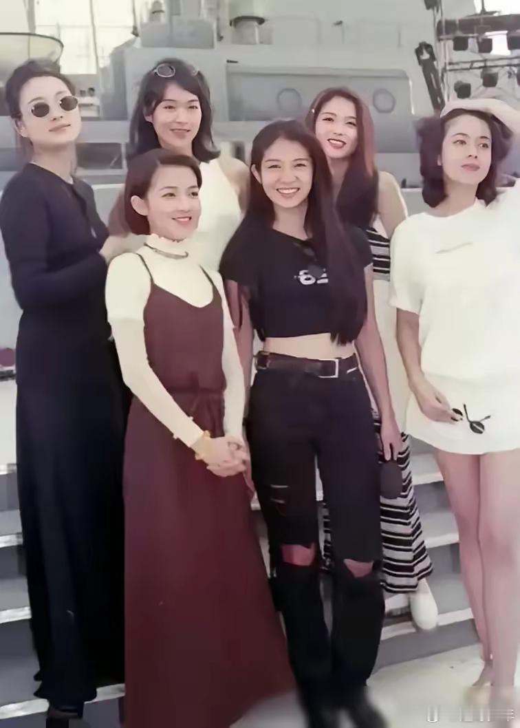 大家认识这几个明星都是谁吗 