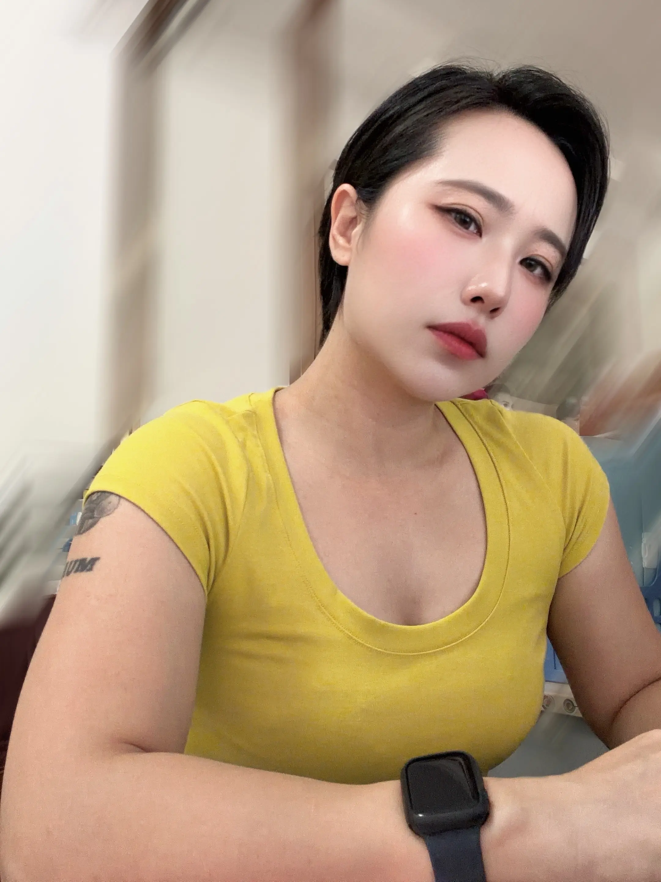 短发