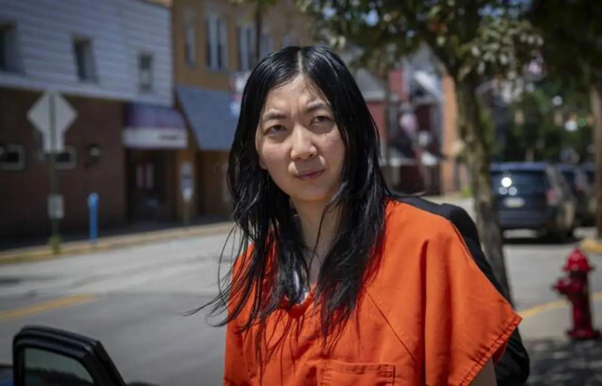 就因为丈夫说了一句“妹妹要来”，她捅了婆婆245刀!

7月26日，外媒曝光了美