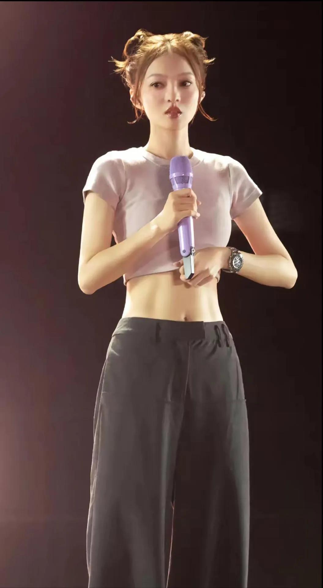 天哪！张韶涵这个马甲线好绝啊！小蛮腰没有一丝赘肉，格外显现出一种力量感。虽然已经