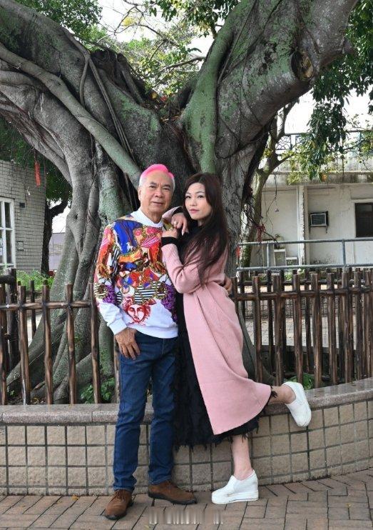 李隆基与小36岁女友分手李隆基自曝做了第三者 据港媒，李隆基称和小36岁女友王青