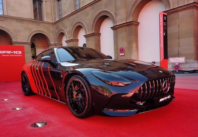 【#iaa2023慕尼黑国际车展# 全新梅赛德斯-AMG GT E Perfor