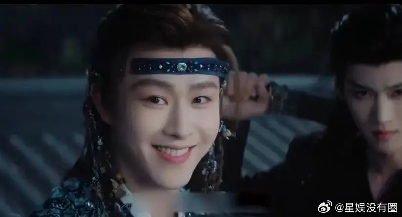 田嘉瑞在剧里面表现，感觉明显跟不上其他三人啊看得出来郭敬明是真的想捧他，三个人咖