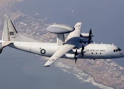 巴基斯坦空军给伊朗谈判团护航，清一色的中式装备，外媒的报道中称，巴基斯坦军队已经