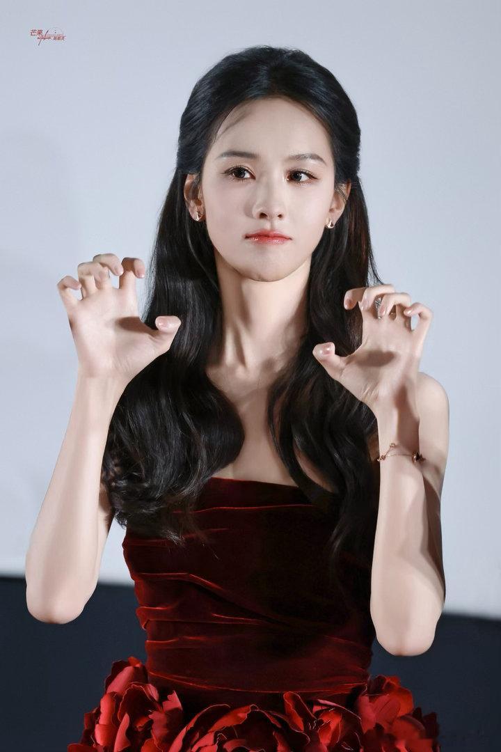 陈都灵希望阿朝以后也可以少掉一些小珍珠、陈都灵极速24小时围观下啦，陈都灵希望阿