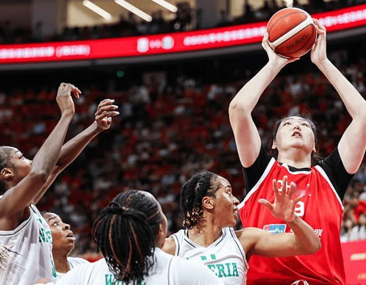 中国女篮70-67尼日利亚，主要球员打分：1人优秀、1人良好！

1、张子宇｜评