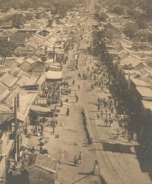 1890年代的北平（北京）街景。