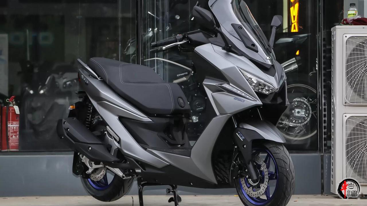 #光阳赛艇ST250降价2000元#
光阳赛艇ST250近期降价2000元，现售