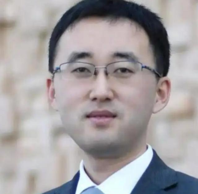 “中国活该被日军欺辱，中国就应该被日本多占领几年！”“郑州大暴雨是报应！活该被淹