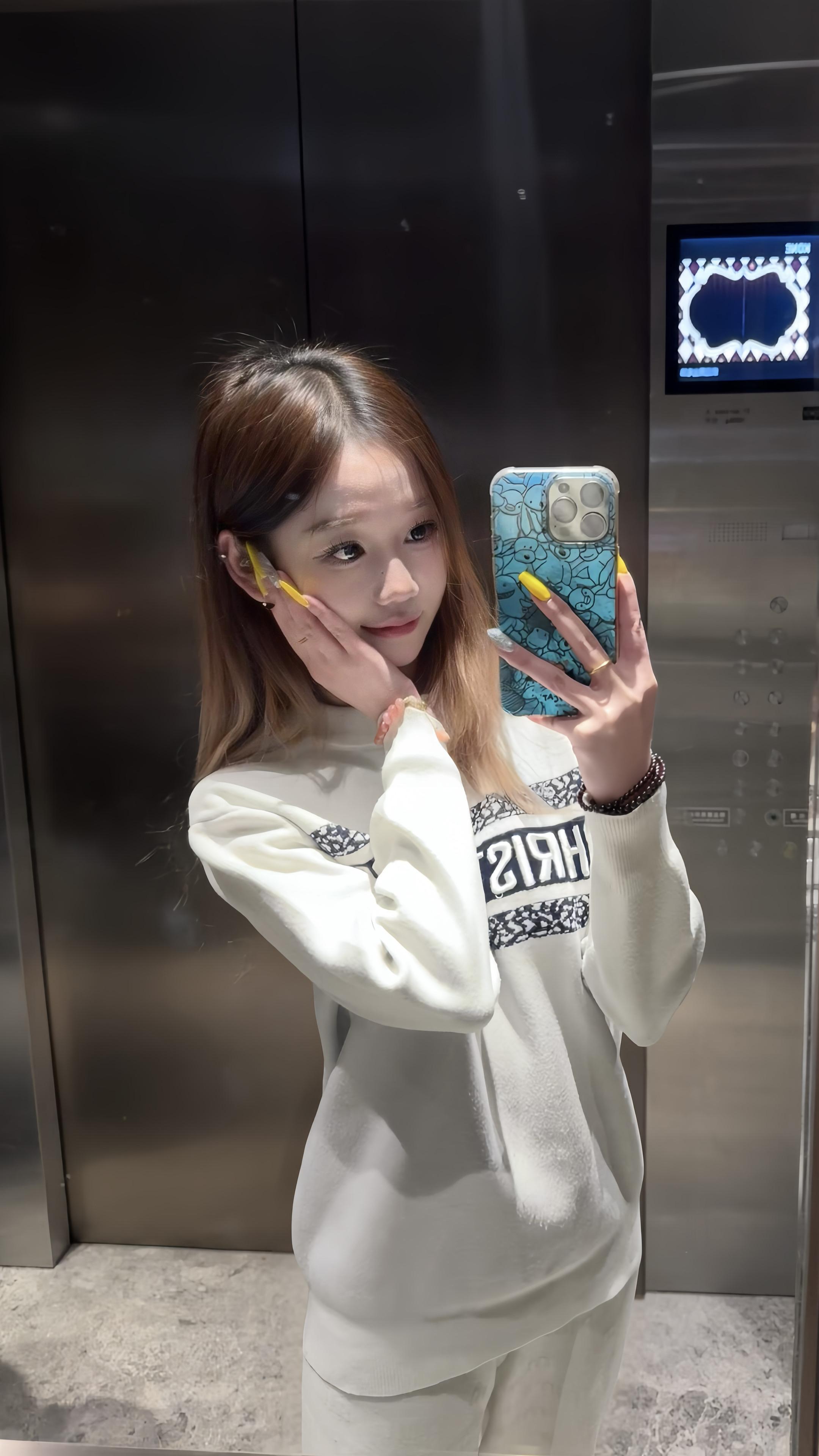 和我相处很累的话 放弃我就好了呀 没关系 什么都没关系 错也行 错过也...