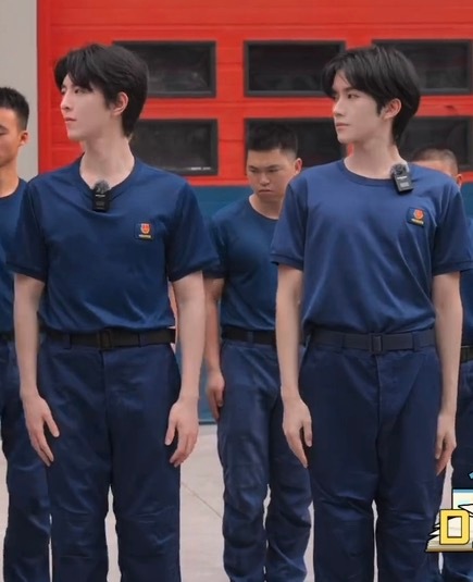 竟然很帅是怎么回事 ​​​