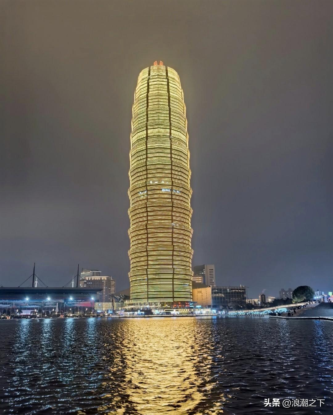 40岁左右被裁员，远走他乡打工不是唯一选择。40岁有房贷、育儿、养老压力，招聘还