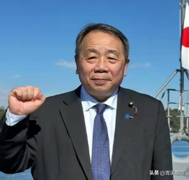 汉奸石平为高市早苗出谋划策，他指出日本国土面积小，实力有限，单打独斗肯定不是中国