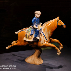 蓝衣怒马少年追梦