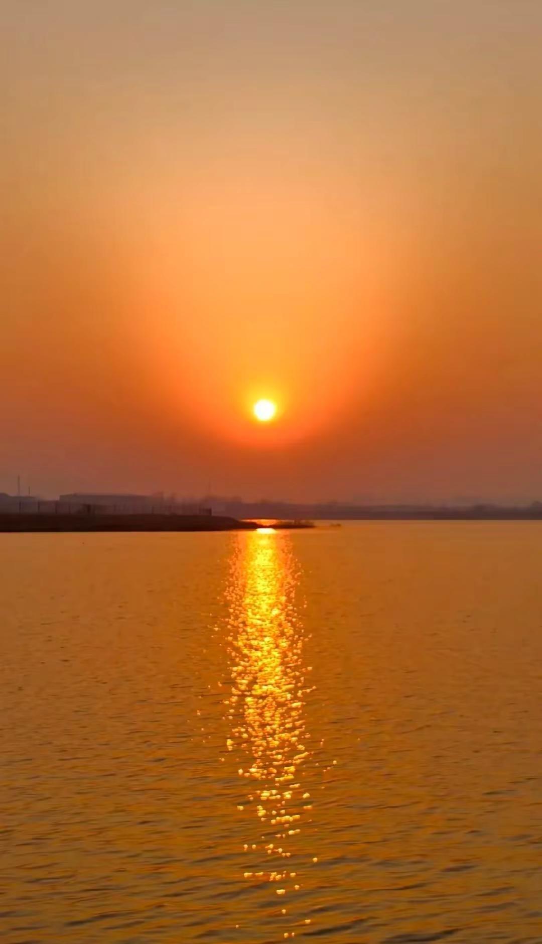 生活最美的状态就是 人静 物简 心安！