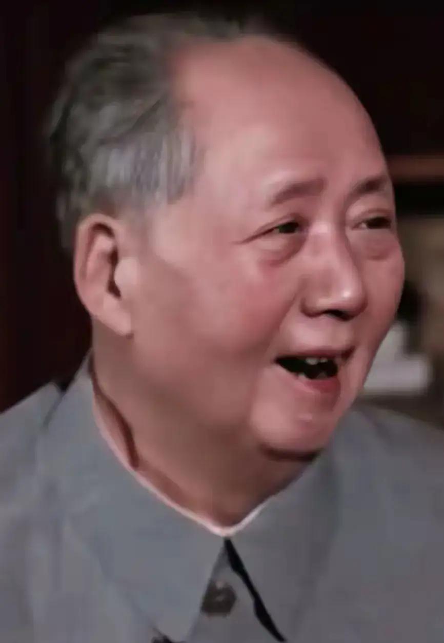 慈祥和蔼可亲的的亲人毛主席！