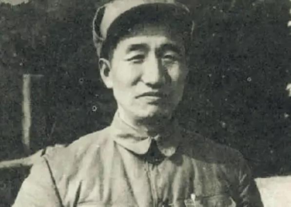 1947 年阔别战场 7 年之久的徐向前终于重回战场，徐向前仔细清点家底，却发现