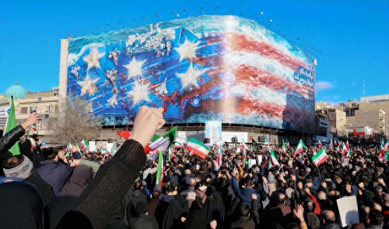 彻底摊牌了！伊朗官方把话挑明，现在的冲突不是普通对抗，而是关系到国家生死的存亡之