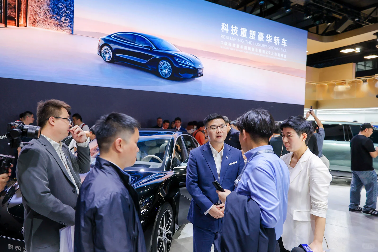 下单腾势 Z9 是我对汽车品质的高要求决定。它在与 BBA 的对比中表...