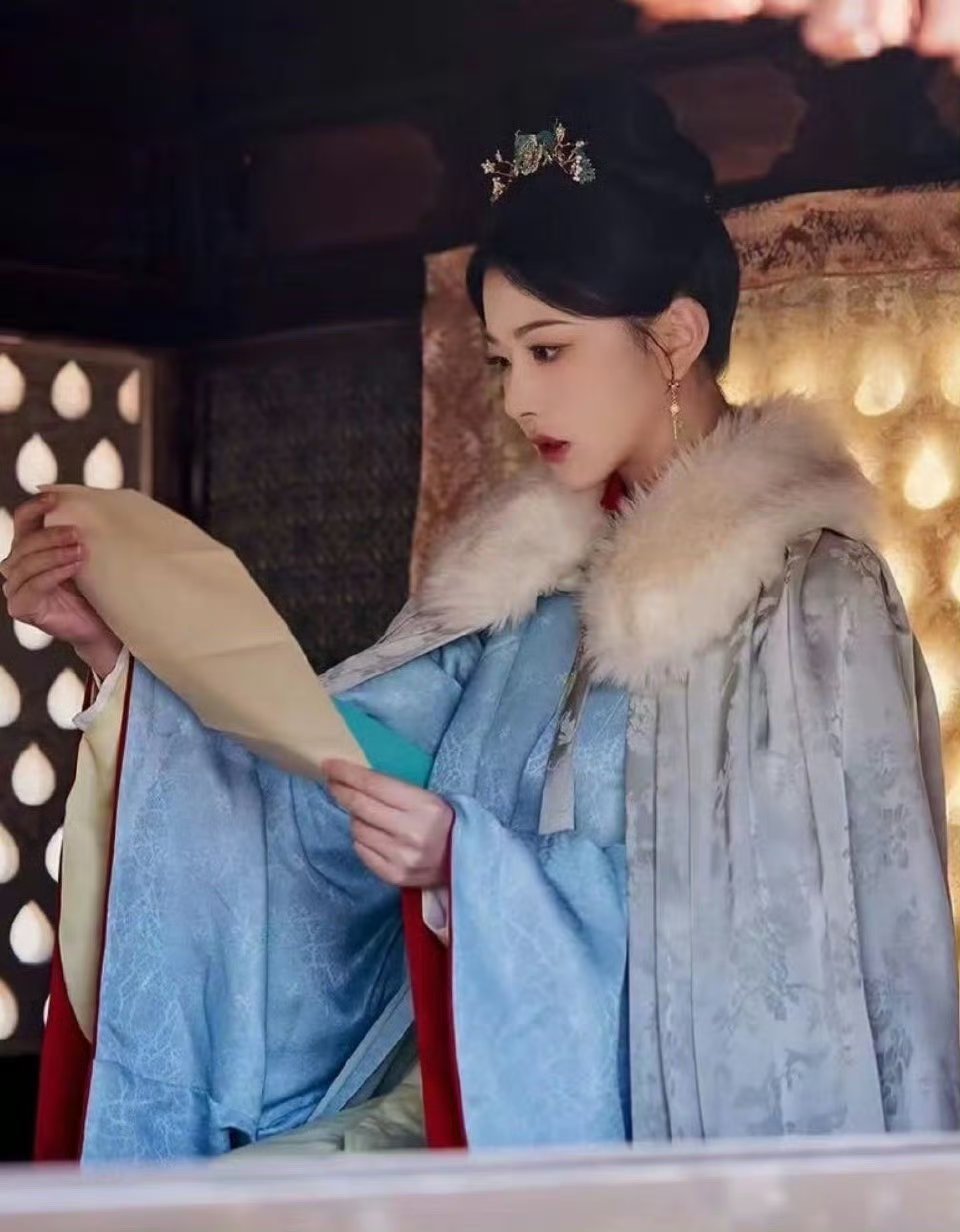 曾庆杰镜头下的孔雪儿 千里马常有而伯乐不常有啊，曾导就是曾导，把一个人的美拍出极