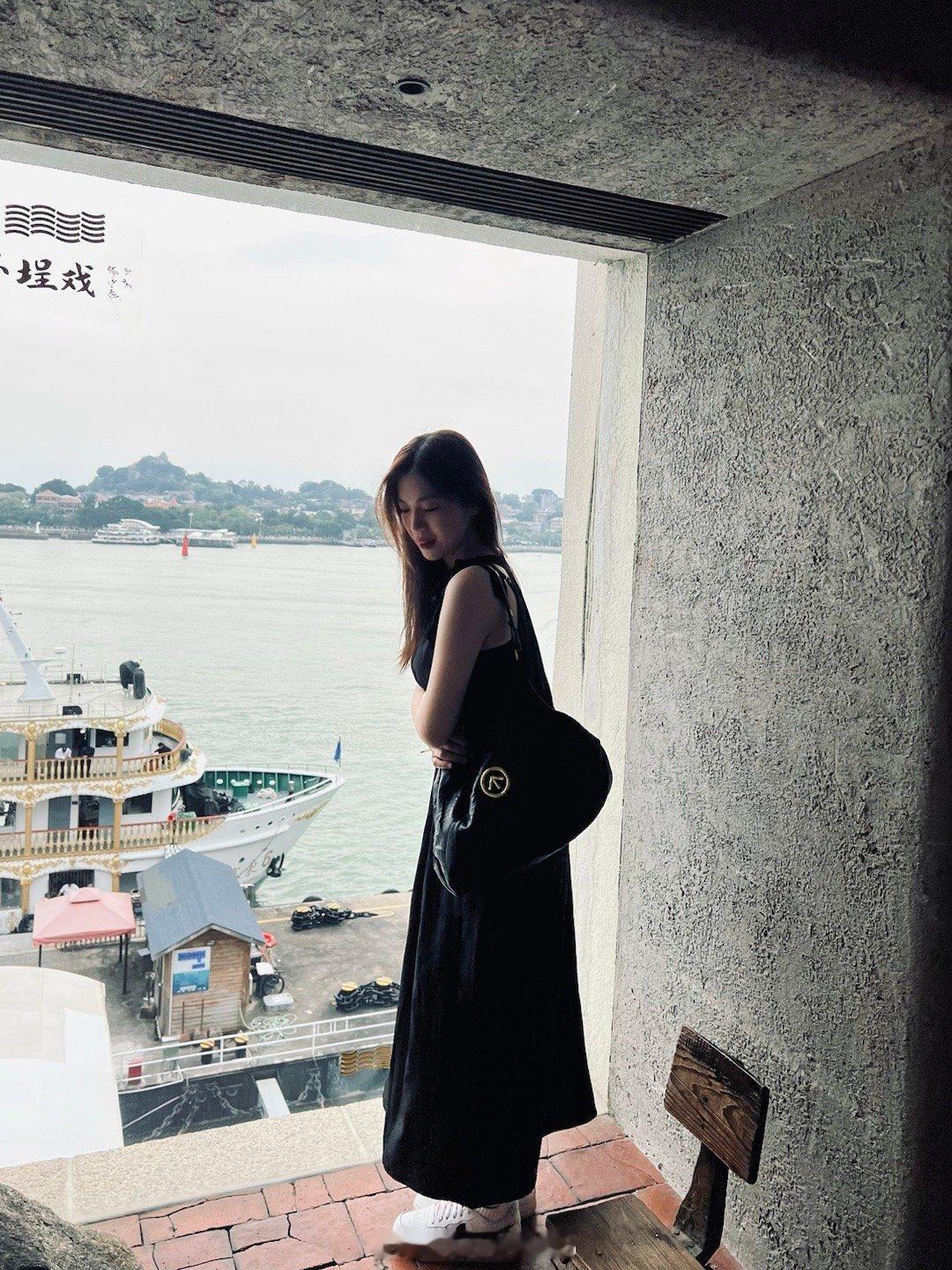 爱与被爱我都拥有[NO]  ​​​