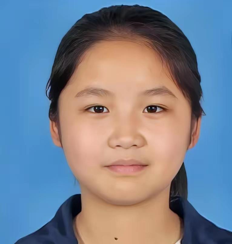 1993年新婚夜，瘫痪新娘被抱上炕，半夜一声啼哭改变一生
 
1993年冬，广东