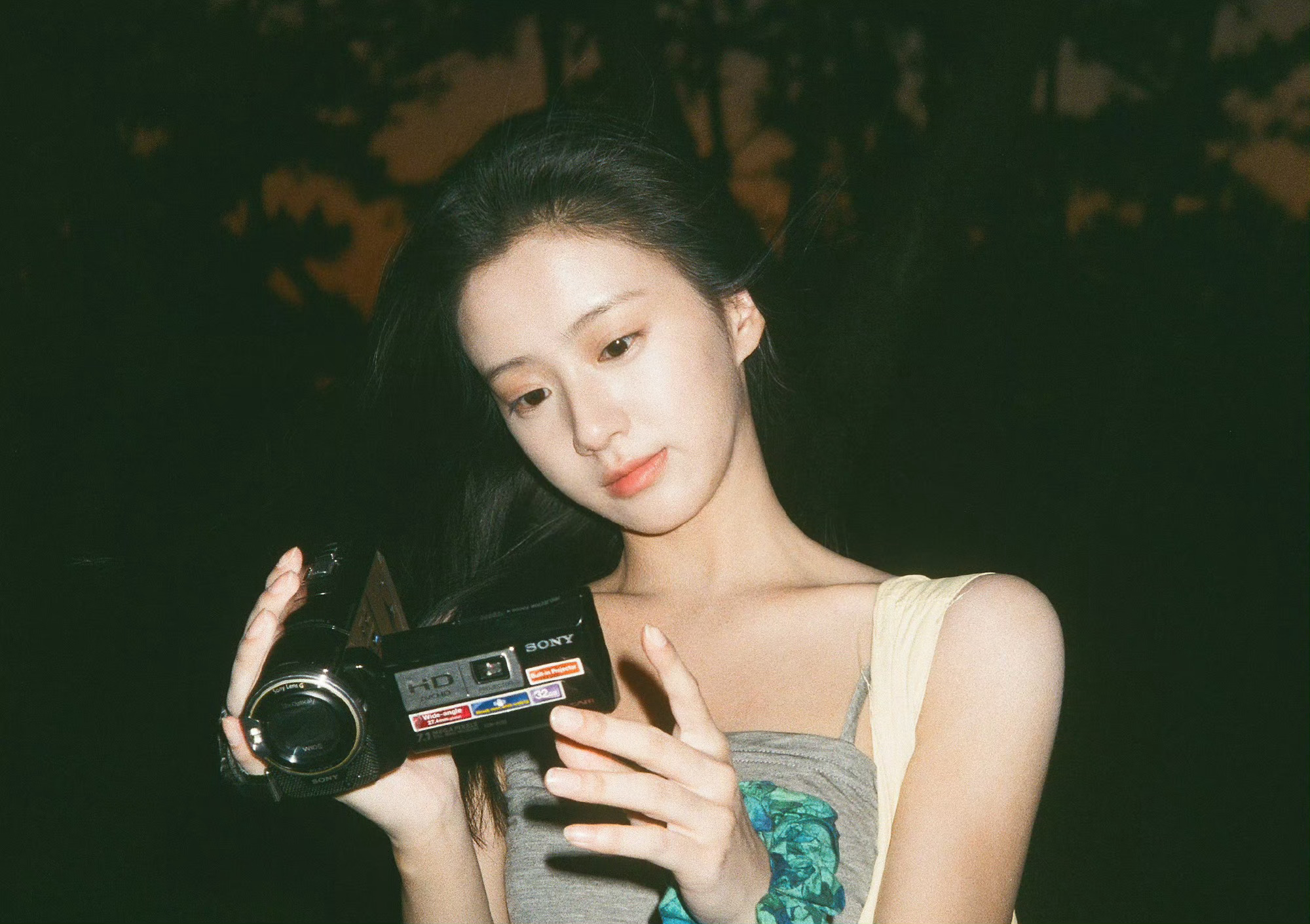 包上恩拍的美照好有质感啊！这滤镜很美，有种朦胧美 ​​​