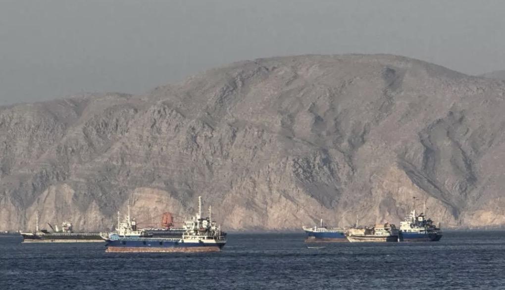 25艘船只通过霍尔木兹海峡
伊朗革命卫队海军周三表示，在过去 24 小时内，他们