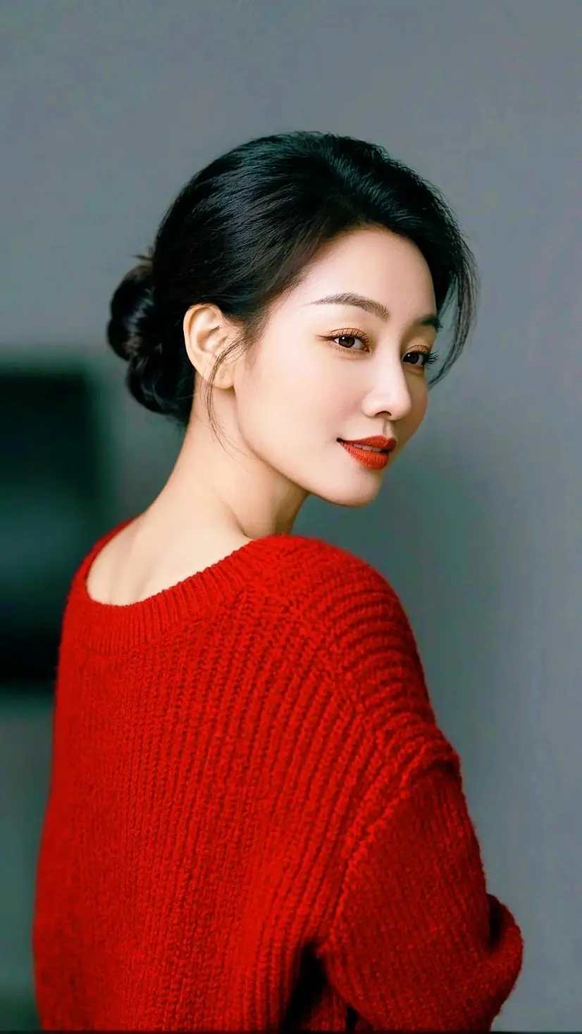 AI暖红氛围感写真 ai创作 伙伴计划广告分成玩法达人