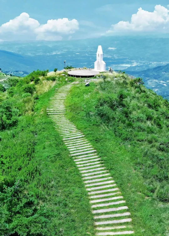 反向旅游太爽了！被严重低估的湖北小新疆！
