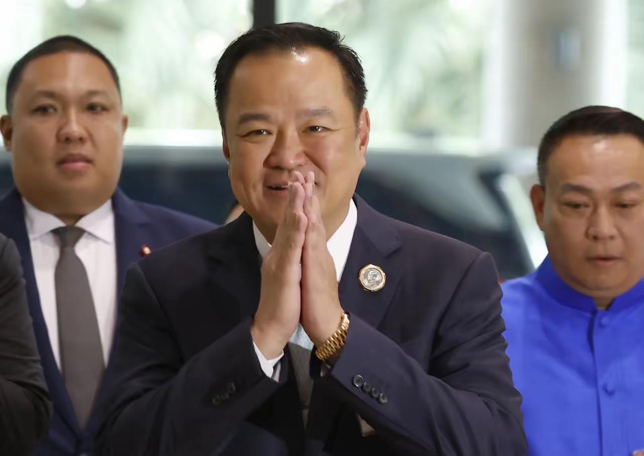 泰国三军高层突然集体访华，美方反应过来时，中南半岛棋局已变

泰国总理这一回，是