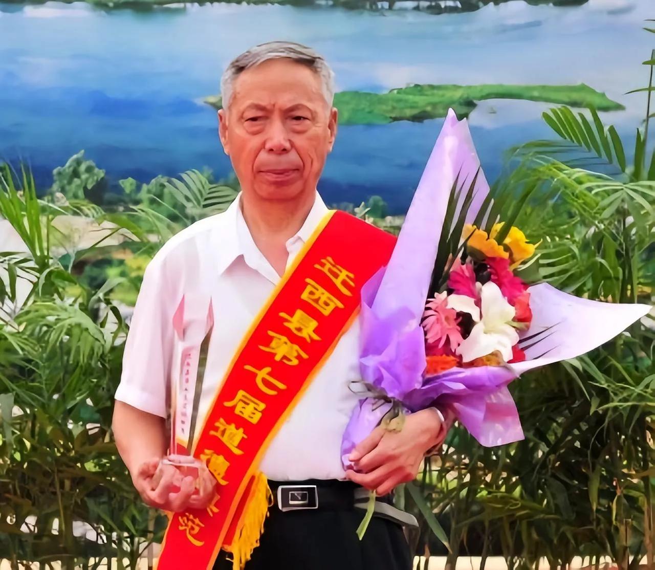 马树山，才是最应该评为感动中国的人物！