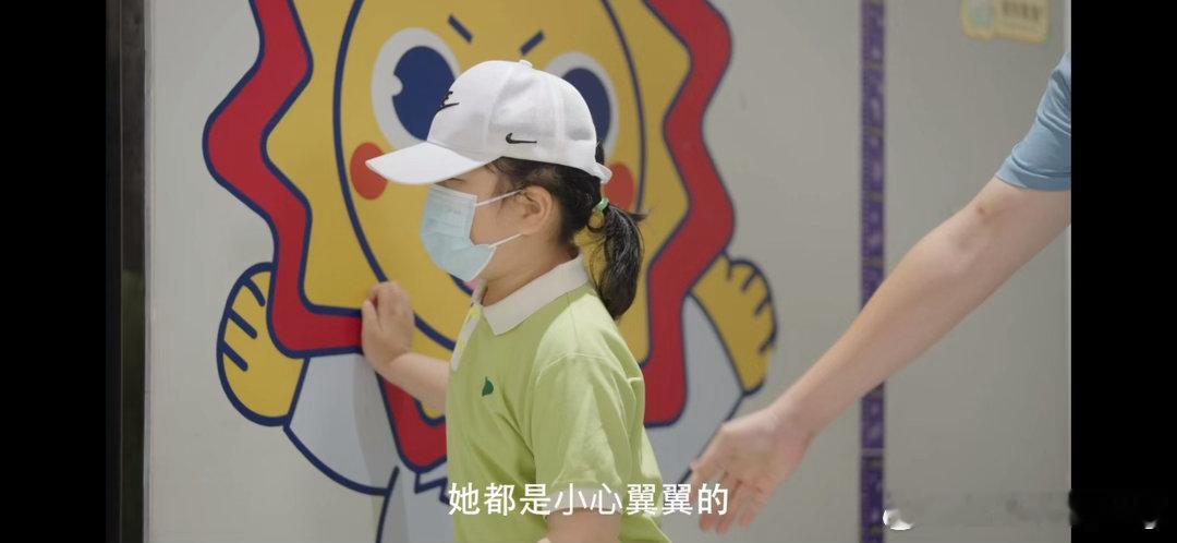 画画最重要的能力是什么对抗病痛的日子格外难熬，画画给予孩子慰藉，美团袋鼠宝贝之家