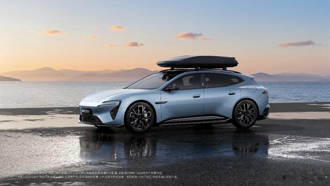 山海入镜生活入怀与阿维塔06T 一起自在城野间 处处是主场华为乾崑阿维塔首款全场