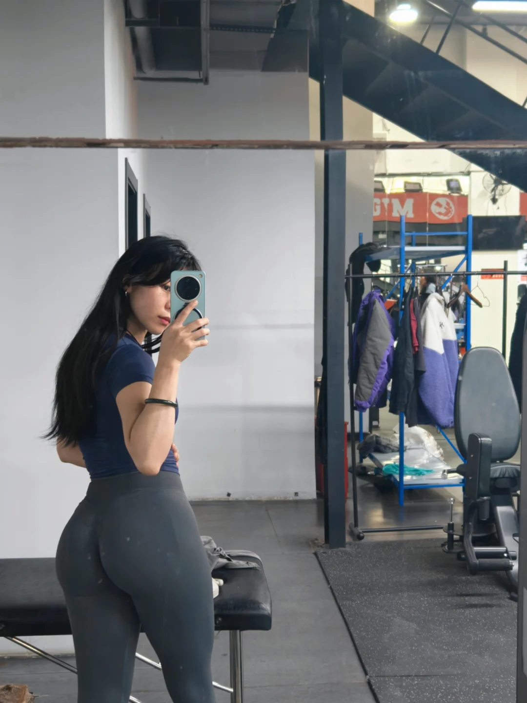 一把年纪了，超绝肉脸