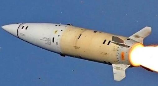 既然美国敢做初一，那中国必然会做十五。你卖武器给台湾，那我们就卖武器给那些反对美