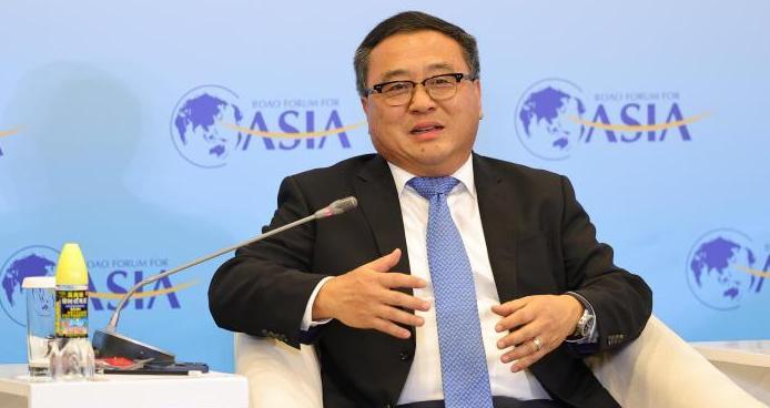 别急着高兴！清华预测2035年一周只上两天班薪水还不降，很多打工人以为天上掉馅饼