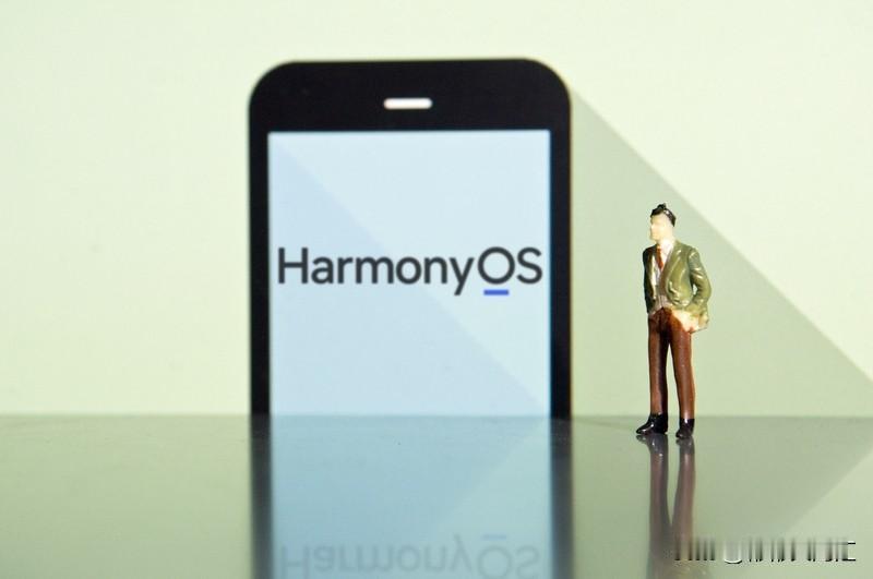 鸿蒙系统未来会取代安卓吗？这事儿不能简单下结论。王成录说替代安卓只是鸿蒙价值不到