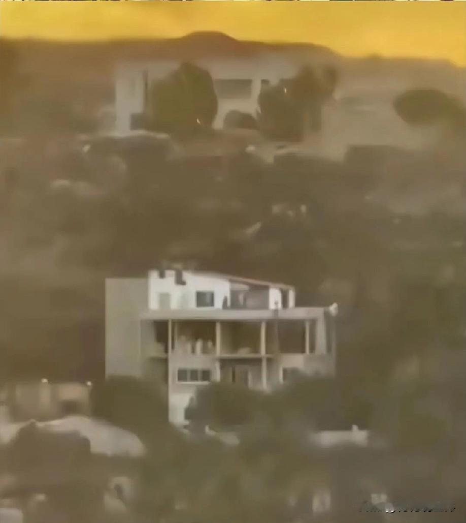 12月25日凌晨的最新消息，速报，全都不容错过，第四条：以色列空袭黎巴嫩南部：当