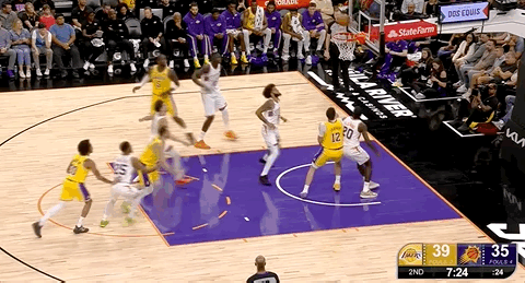 暂停！湖人51-40太阳，东契奇在场就不一样了 ​​​​史密斯投进两个三分球！湖