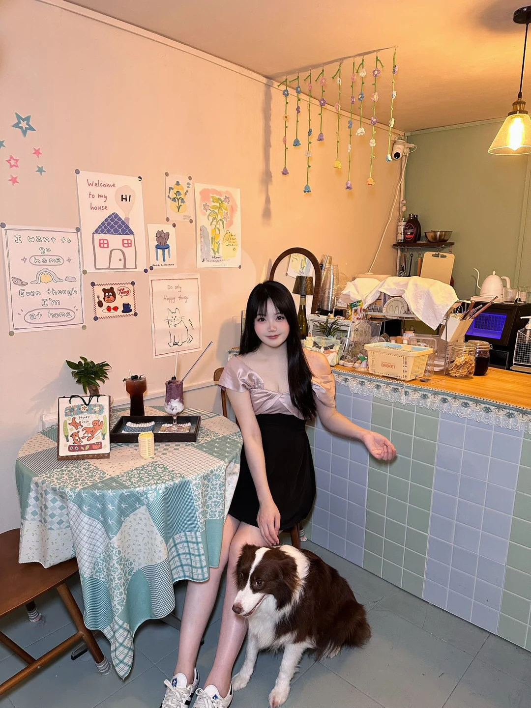 治愈系泰式小店✨🐶惬意的一天 藏在惠城区中山北路的蓝色小铺💙 环境...