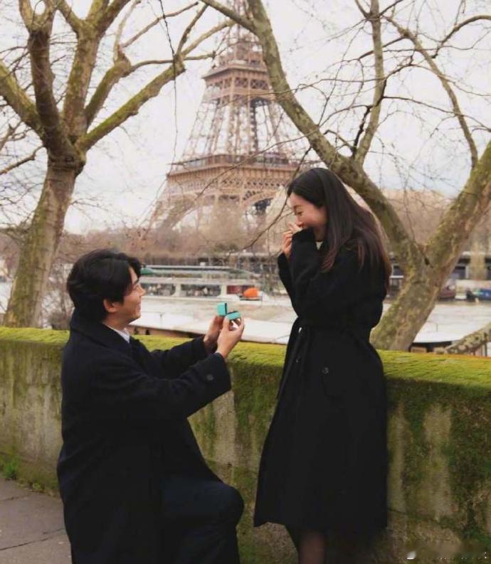 玉泽演将于4月24日结婚 据韩媒，玉泽演将于4月24日与小4岁的恋人举行婚礼。 