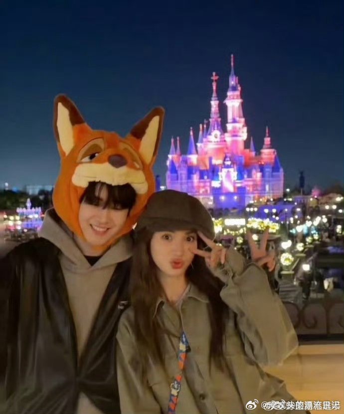 金晨探班田嘉瑞金晨探班田嘉瑞魂判九川跨越行程的奔赴最珍贵，金晨特意探班，为田嘉瑞