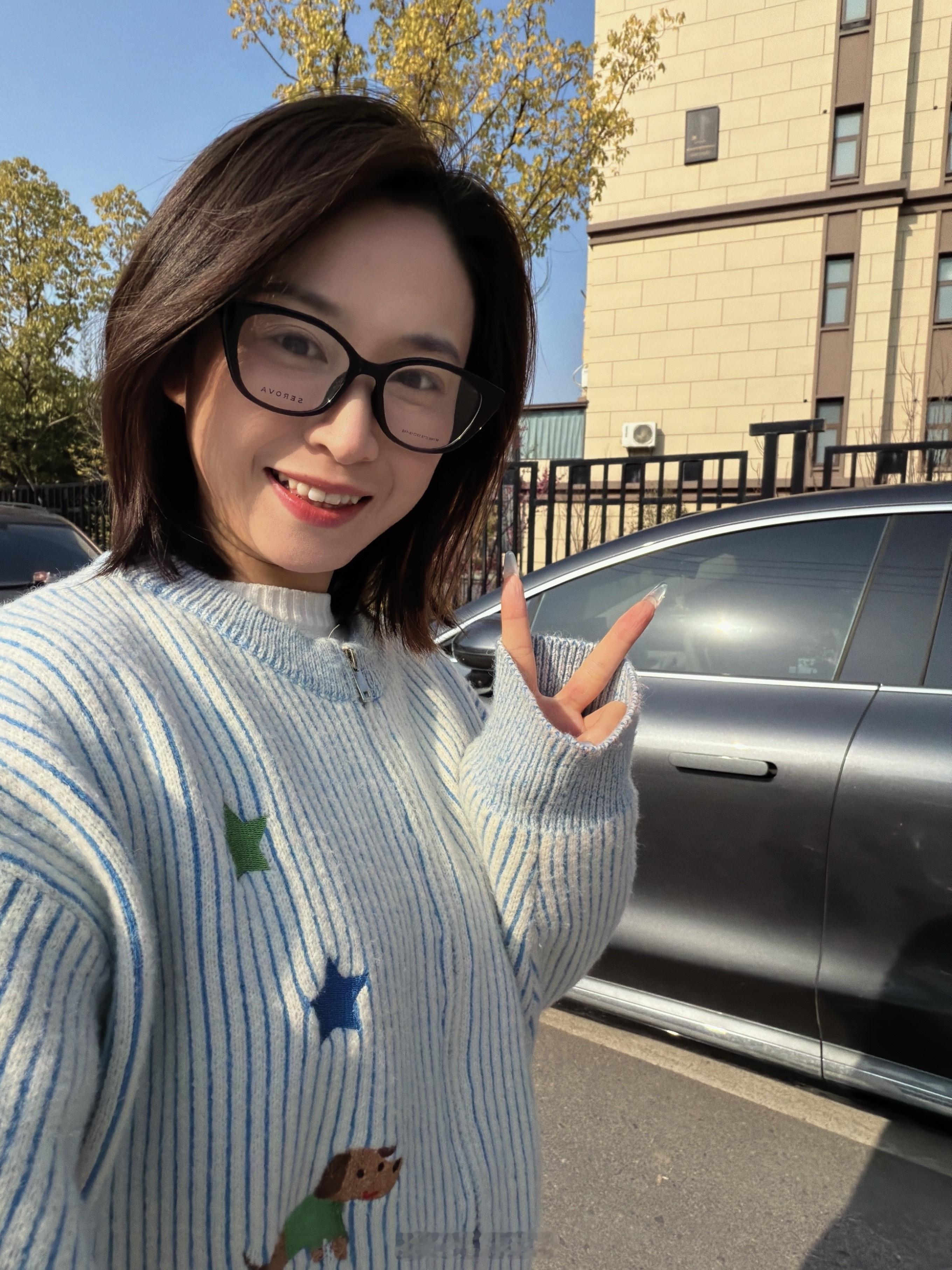 回老家天天健康作息12点睡8点起，感觉气色都变好了！ 