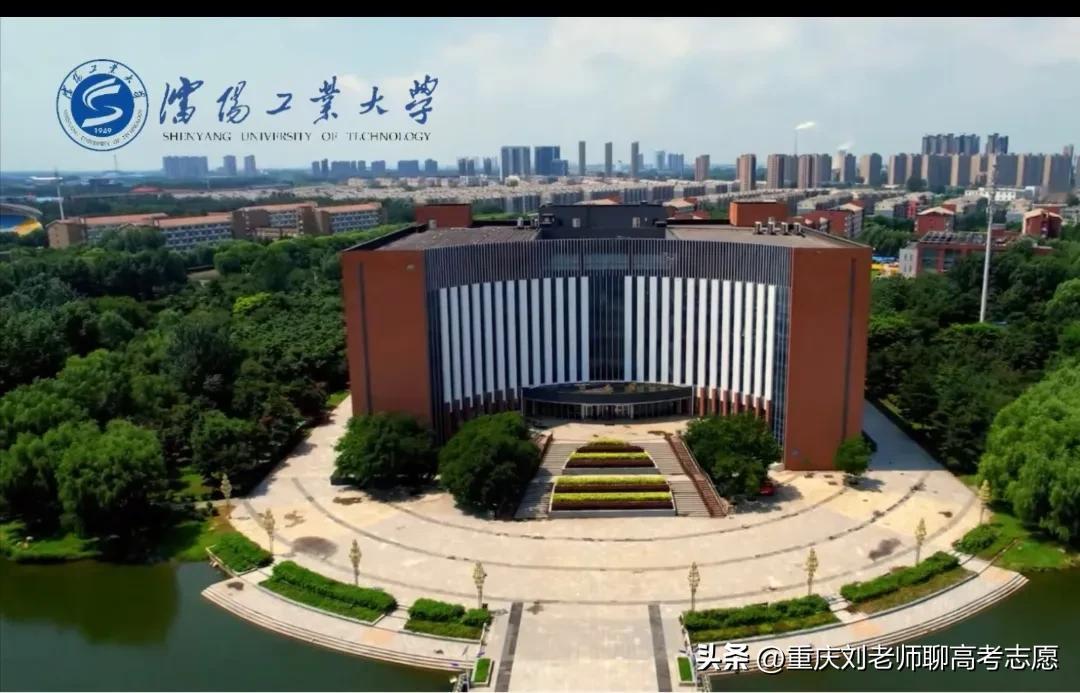 电气工程及其自动化专业一直以来都是报考的热门专业，这两三年报考热度上涨趋势十分显